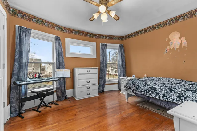 $519,900 | 515 Keyes Street, Menasha, WI 54952