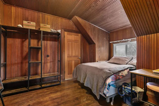 $519,900 | 515 Keyes Street, Menasha, WI 54952