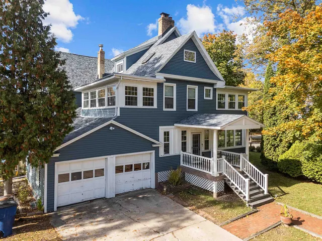 $519,900 | 515 Keyes Street, Menasha, WI 54952