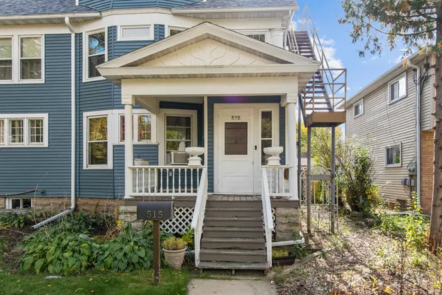 $519,900 | 515 Keyes Street, Menasha, WI 54952