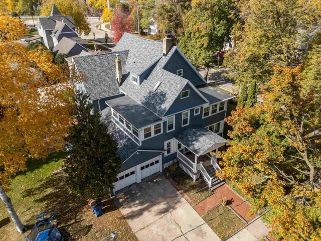 $519,900 | 515 Keyes Street, Menasha, WI 54952