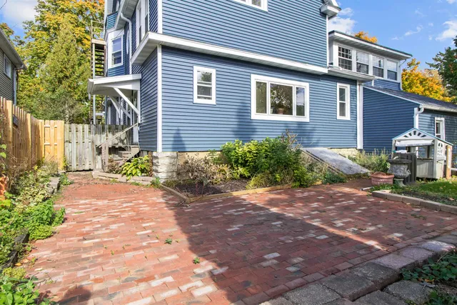 $519,900 | 515 Keyes Street, Menasha, WI 54952