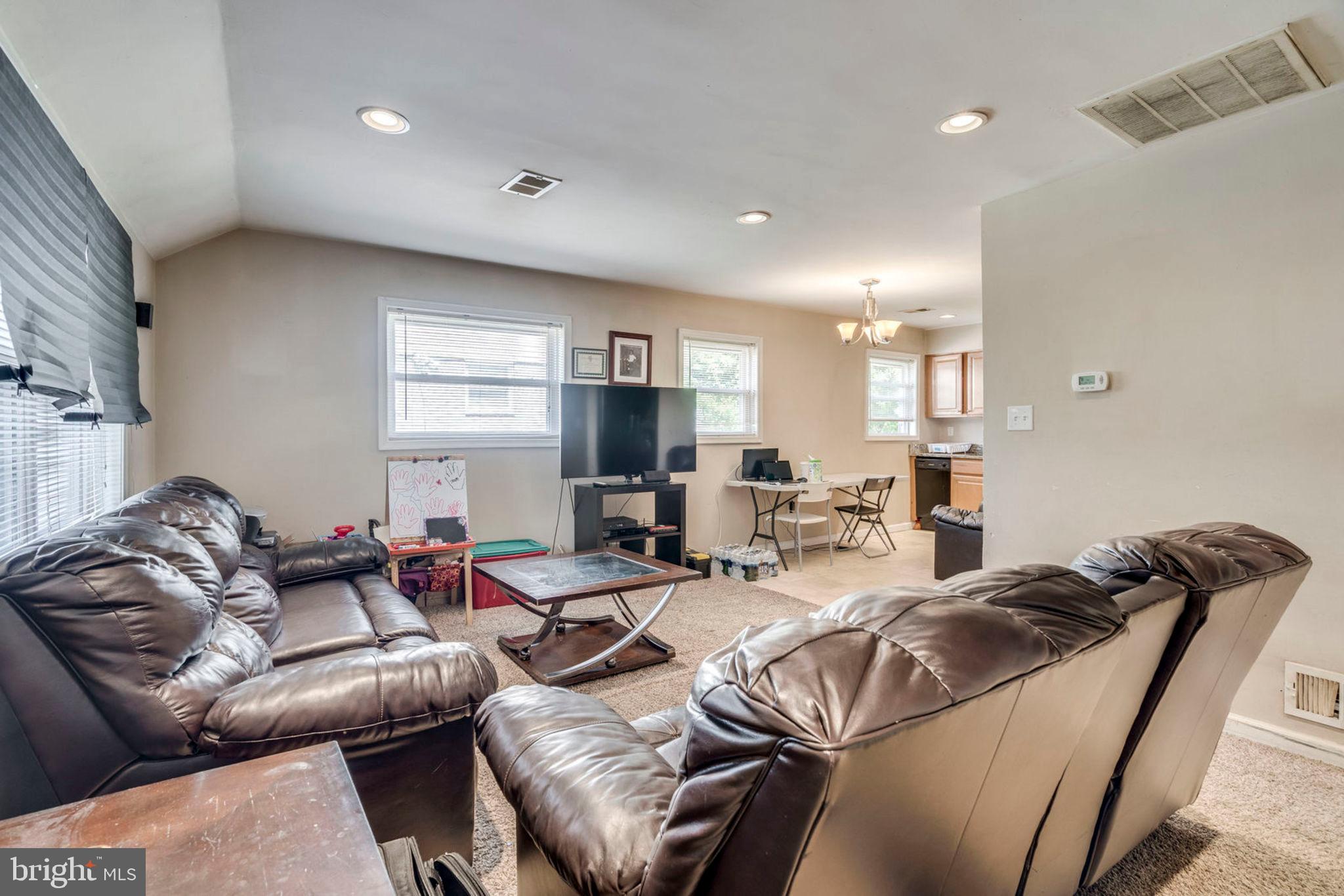 12707 Flack Street Silver Spring, MD 20906 - Photo 13 of 34