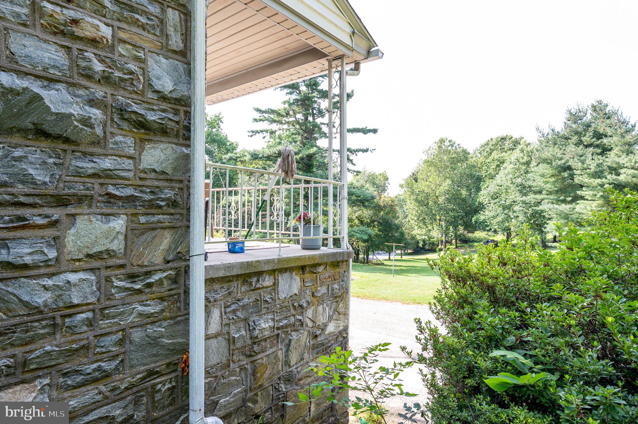 2007 West Chester Road Coatesville, PA 19320 - Photo 4 of 34 Gallery Image 4