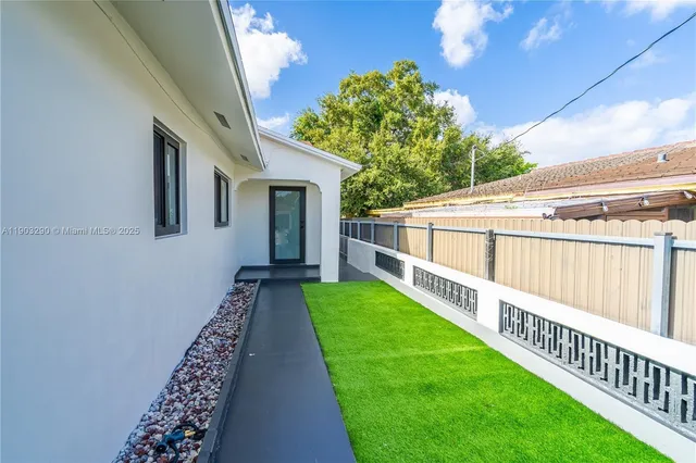 $1,150,000 | 270 Northwest 40th Court, Miami, FL 33126