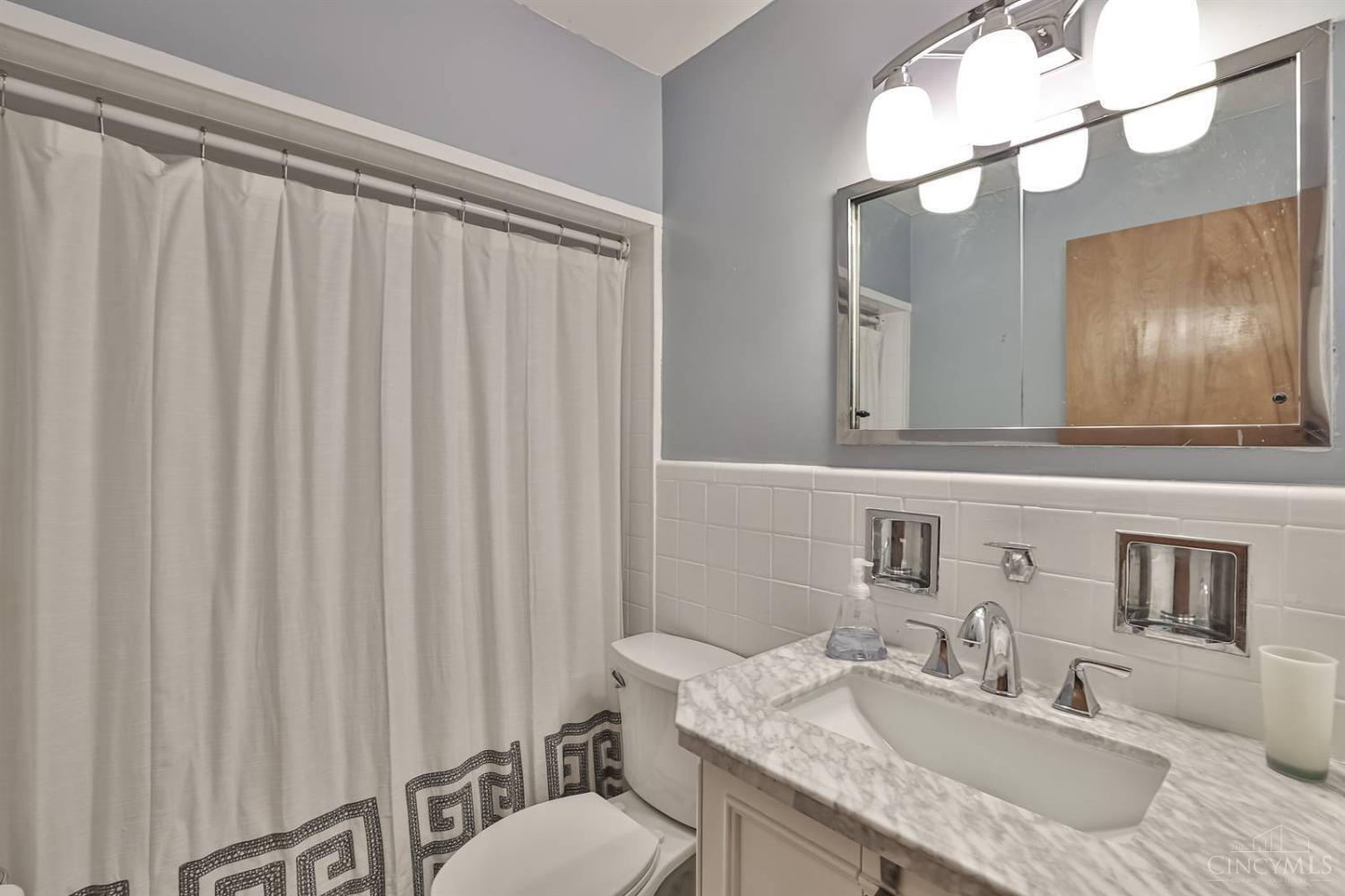 671 Fleming Road Cincinnati, OH 45231 - Photo 21 of 37