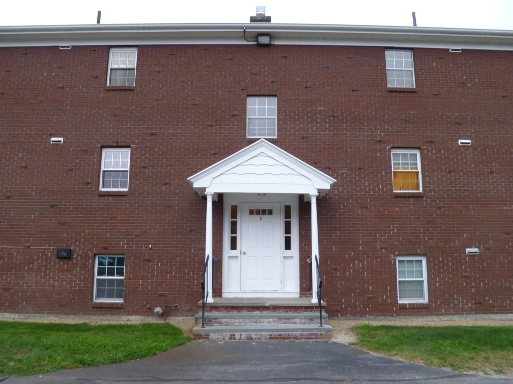 4 Drummer Road, Unit E3 Acton, MA 01720 - Photo 2 of 13 Gallery Image 2