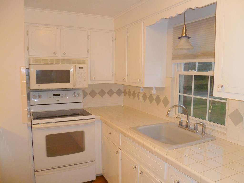 4 Drummer Road, Unit E3 Acton, MA 01720 - Photo 4 of 13 Gallery Image 4