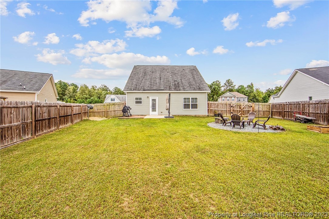 189 Meherrin Loop Raeford, NC 28376 - Photo 30 of 32 Gallery Image 30