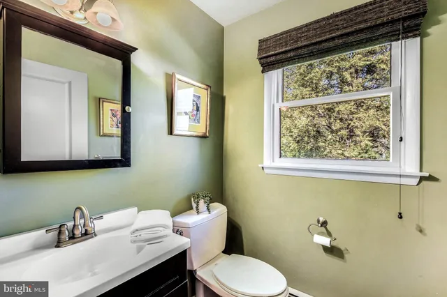 $600,000 | 116 Hollowbrook Road, Lutherville-Timonium, MD 21093