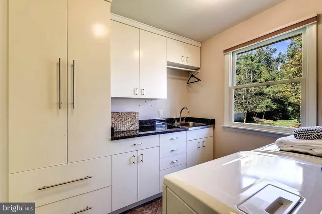 $600,000 | 116 Hollowbrook Road, Lutherville-Timonium, MD 21093