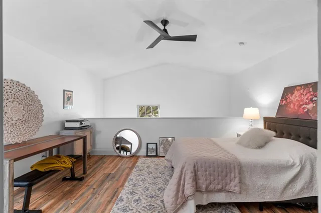 a view of a tree in a park