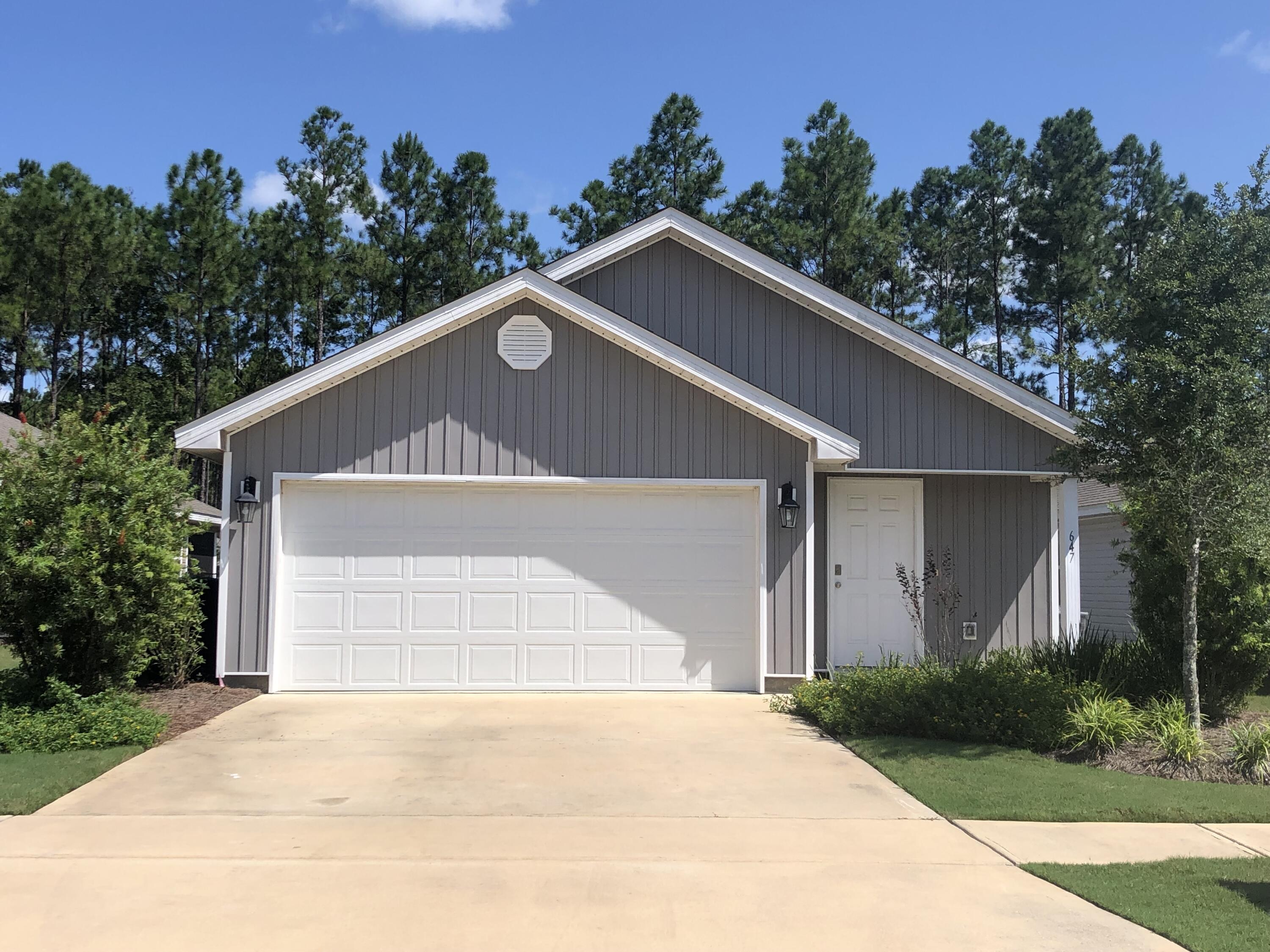 647 Earl Godwin Road Freeport, FL 32439 - Photo 1 of 13 IMG_8259