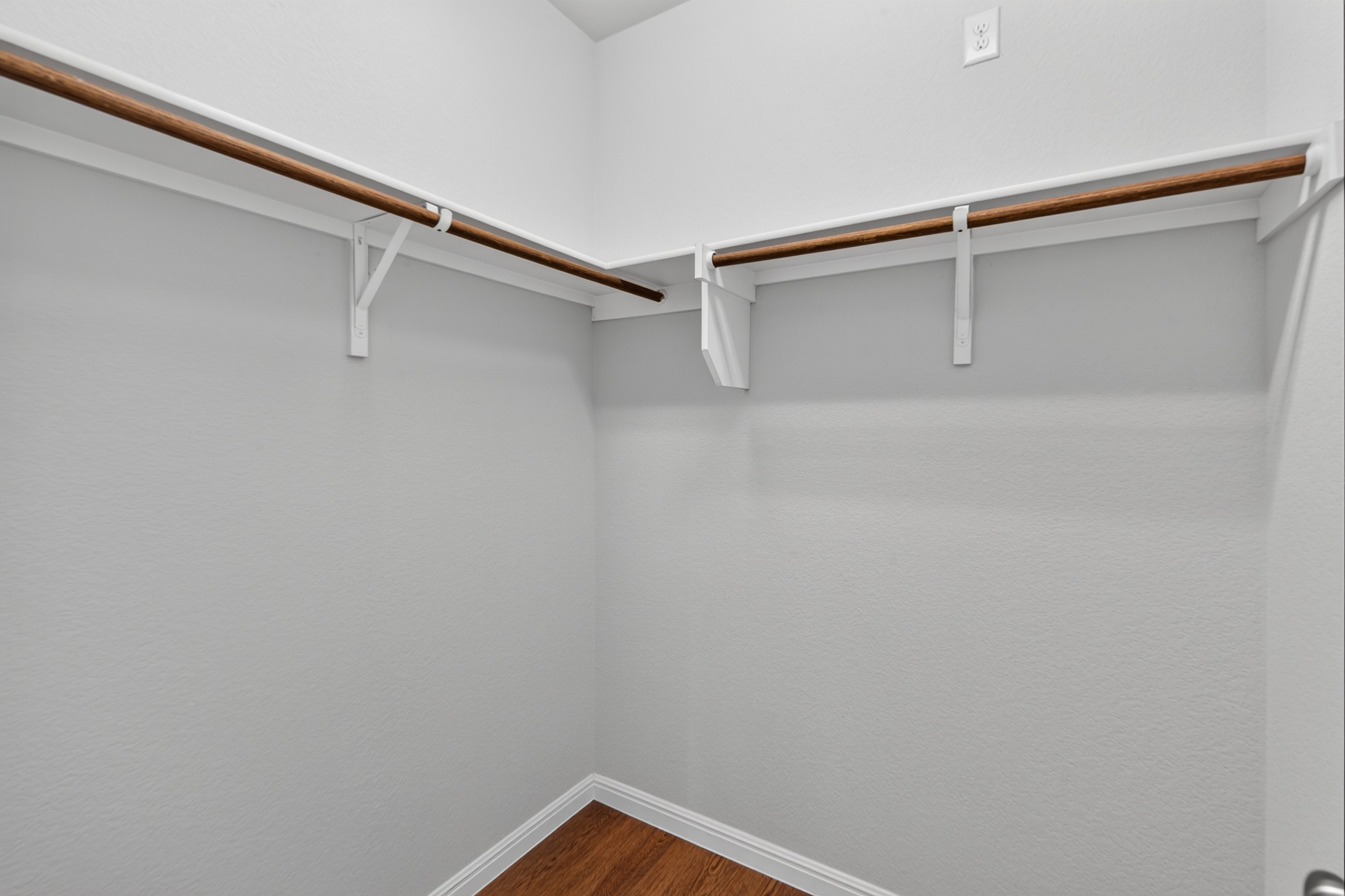 256 El Dorado Road Jarrell, TX 76537 - Photo 10 of 16 Gallery Image 10