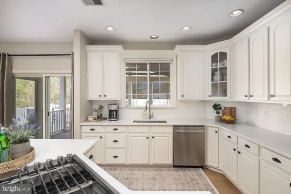 $975,000 | 7658 Bexhill Court, Gainesville, VA 20155