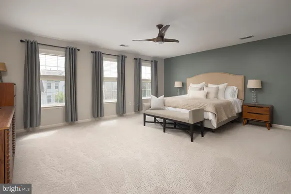 $975,000 | 7658 Bexhill Court, Gainesville, VA 20155