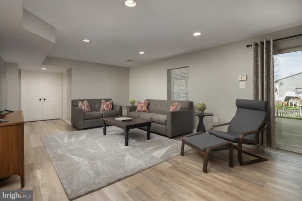$975,000 | 7658 Bexhill Court, Gainesville, VA 20155