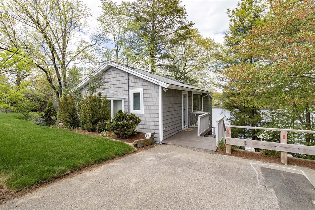 97 Dudley Road Wayland, MA 01778 - Photo 2 of 36 Gallery Image 2