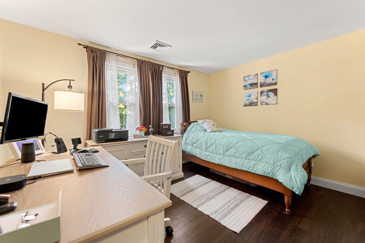 64 Walnut Hill Road Derry, NH 03038 - Photo 3 of 35