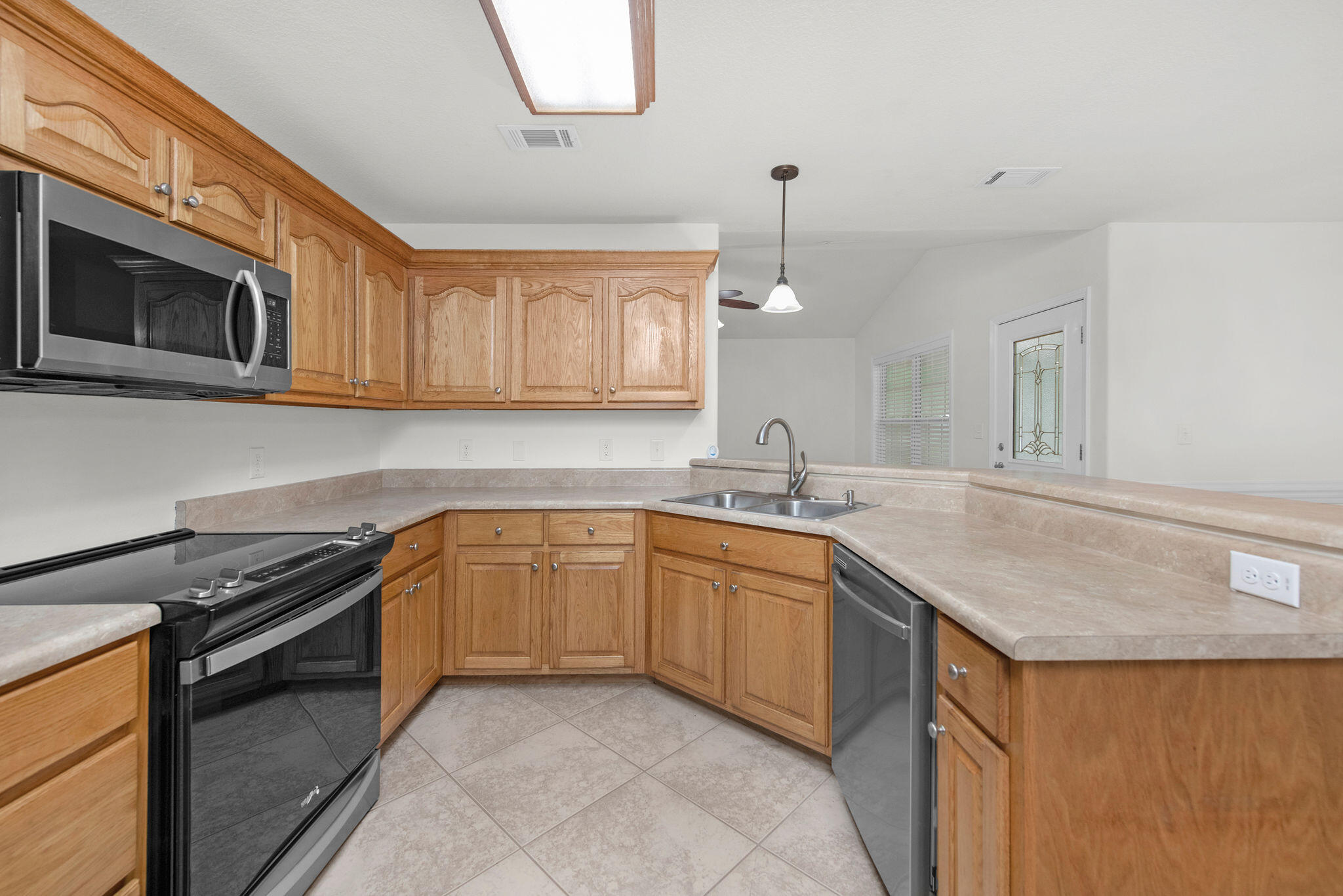 6362 Old River Road Baker, FL 32531 - Photo 12 of 23 Kitchen