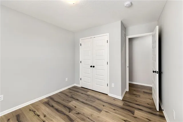 $355,000 | 2216 Pemberton Drive, Harrisonville, MO 64701