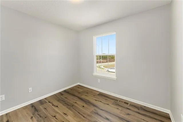 $355,000 | 2216 Pemberton Drive, Harrisonville, MO 64701