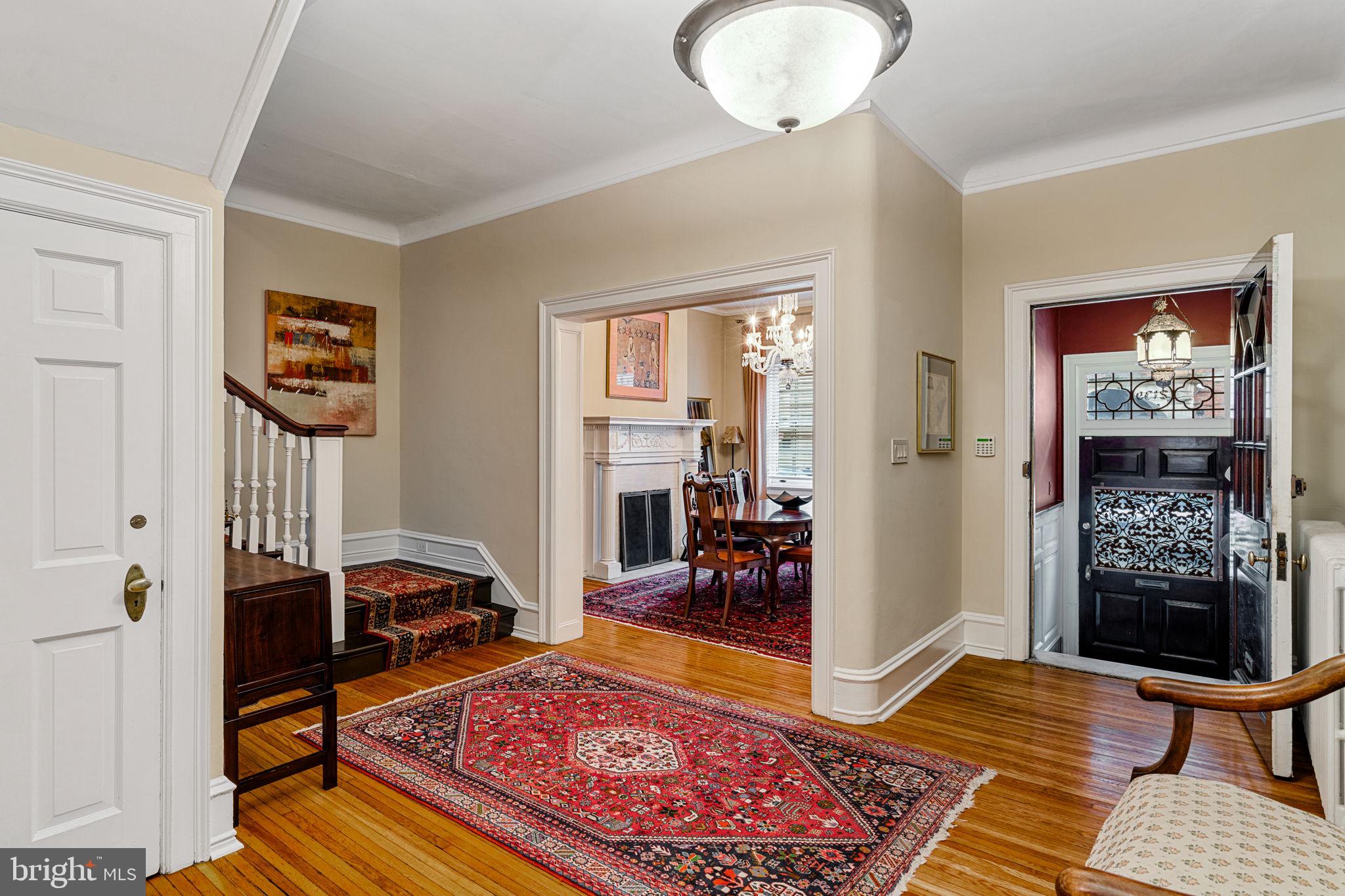 2139 Locust Street Philadelphia, PA 19103 - Photo 3 of 45 Gallery Image 3