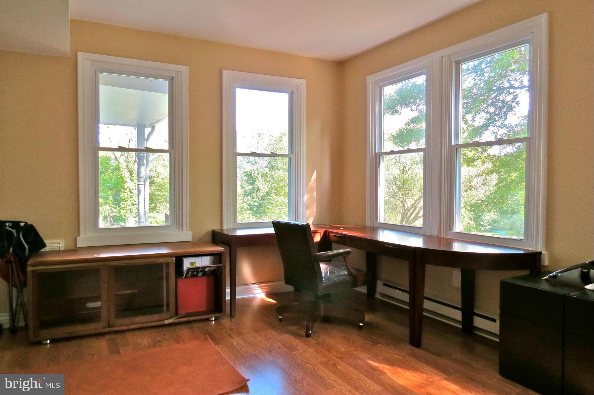 324 Riley Hollow Road Huntly, VA 22640 - Photo 11 of 24 Sunroom