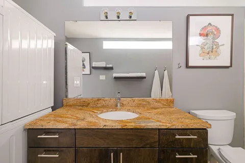 $365,000 | 904 West Avenue, Unit 213, Austin, TX 78701