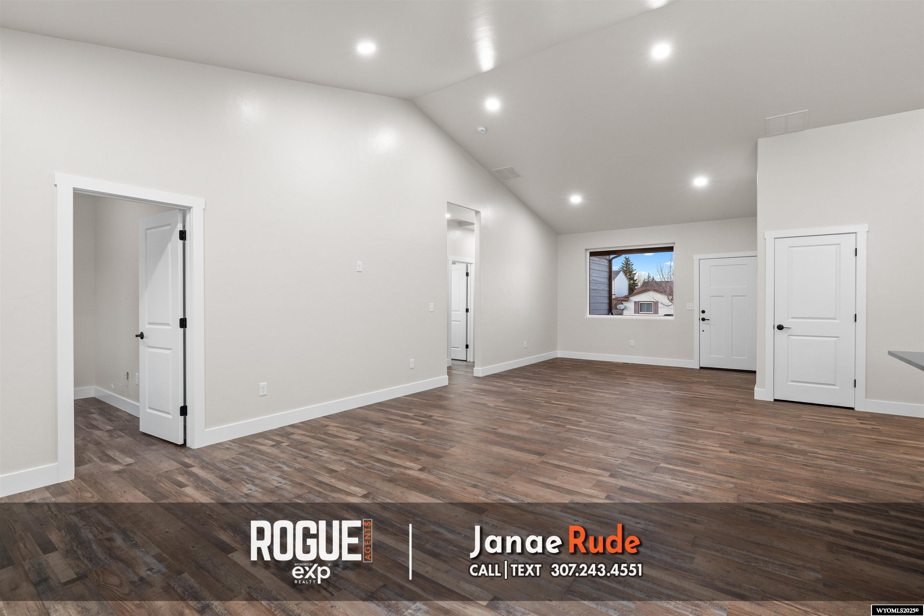 2011 East 22nd Street Casper, WY 82601 - Photo 5 of 35