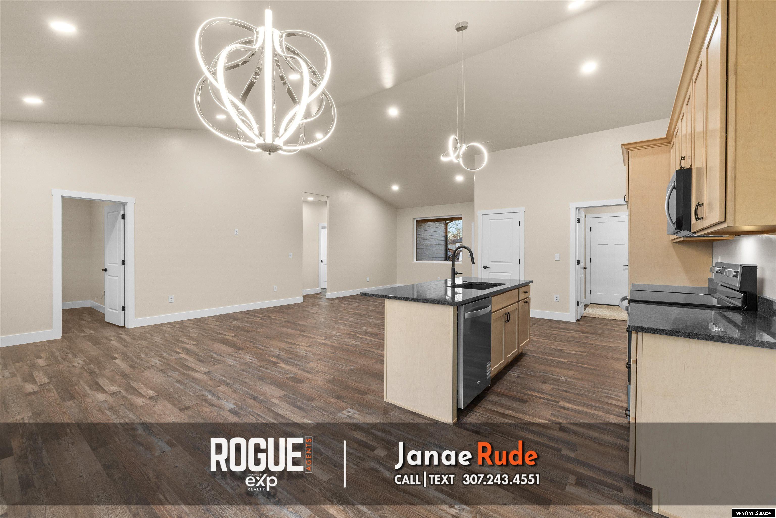 2011 East 22nd Street Casper, WY 82601 - Photo 6 of 35