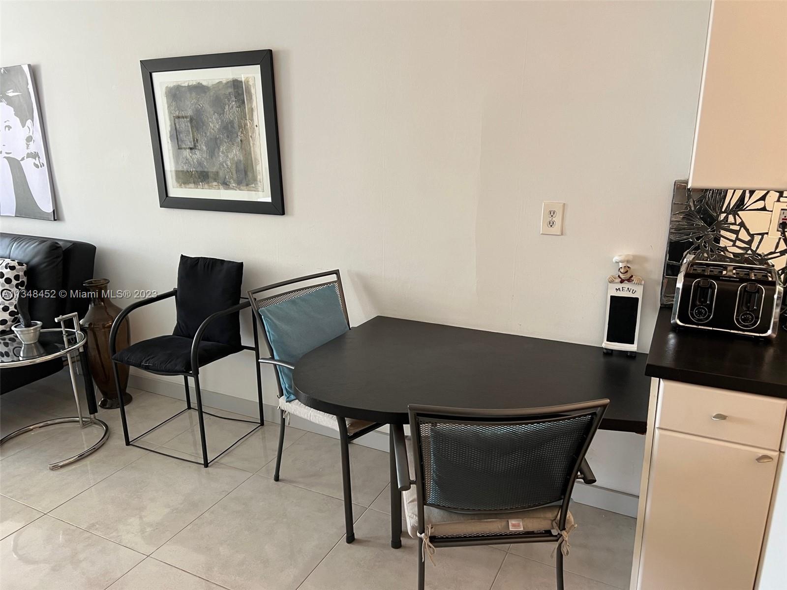 100 Lincoln Road, Unit 1007 Miami Beach, FL 33139 - Photo 10 of 80