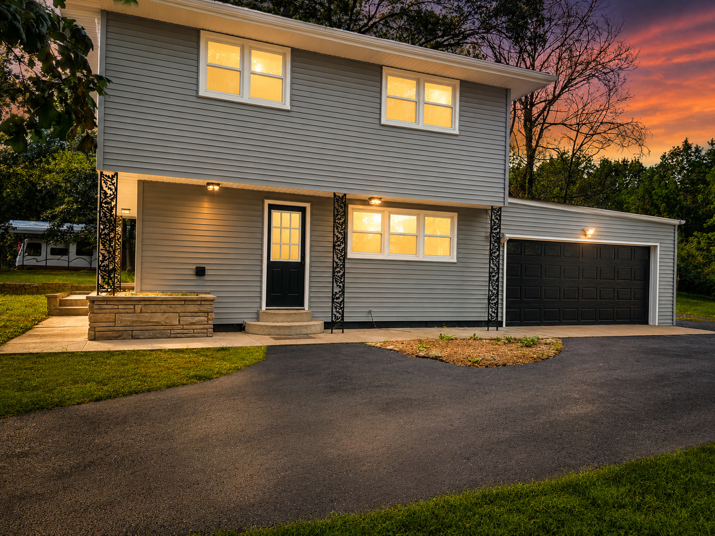 1401 Oakleaf Drive St. Anne, IL 60964 - Photo 1 of 36 Gallery Image 1