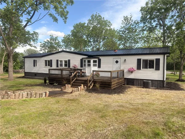 $189,000 | 6 MacLaren Drive, Dundee, NY 14837