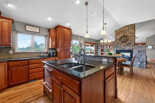 $800,000 | 7204 Vallevue Drive, Greeley, CO 80634