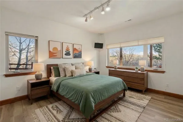 $800,000 | 7204 Vallevue Drive, Greeley, CO 80634