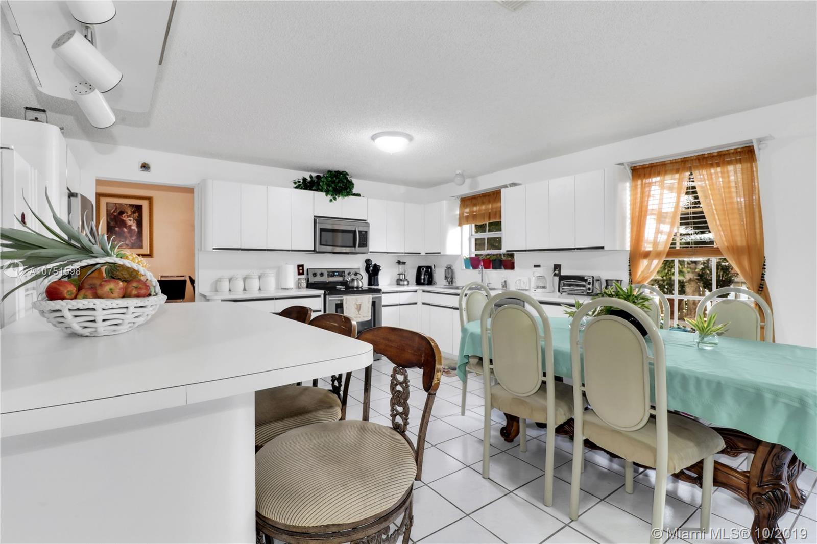 15321 Southwest 59th Street Miami, FL 33193 - Photo 17 of 38