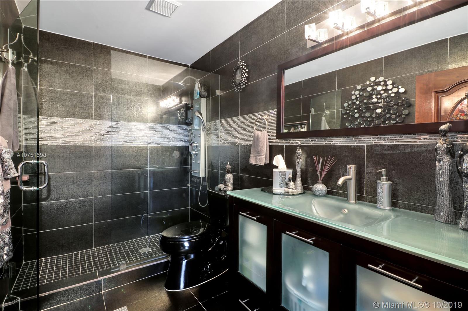 15321 Southwest 59th Street Miami, FL 33193 - Photo 20 of 38
