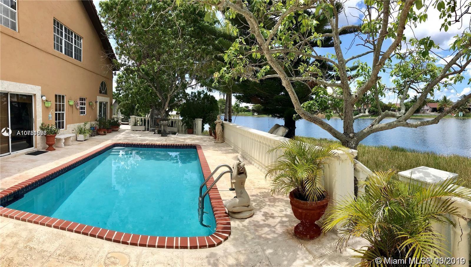 15321 Southwest 59th Street Miami, FL 33193 - Photo 5 of 38