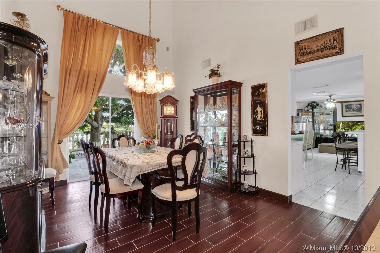15321 Southwest 59th Street Miami, FL 33193 - Photo 10 of 38