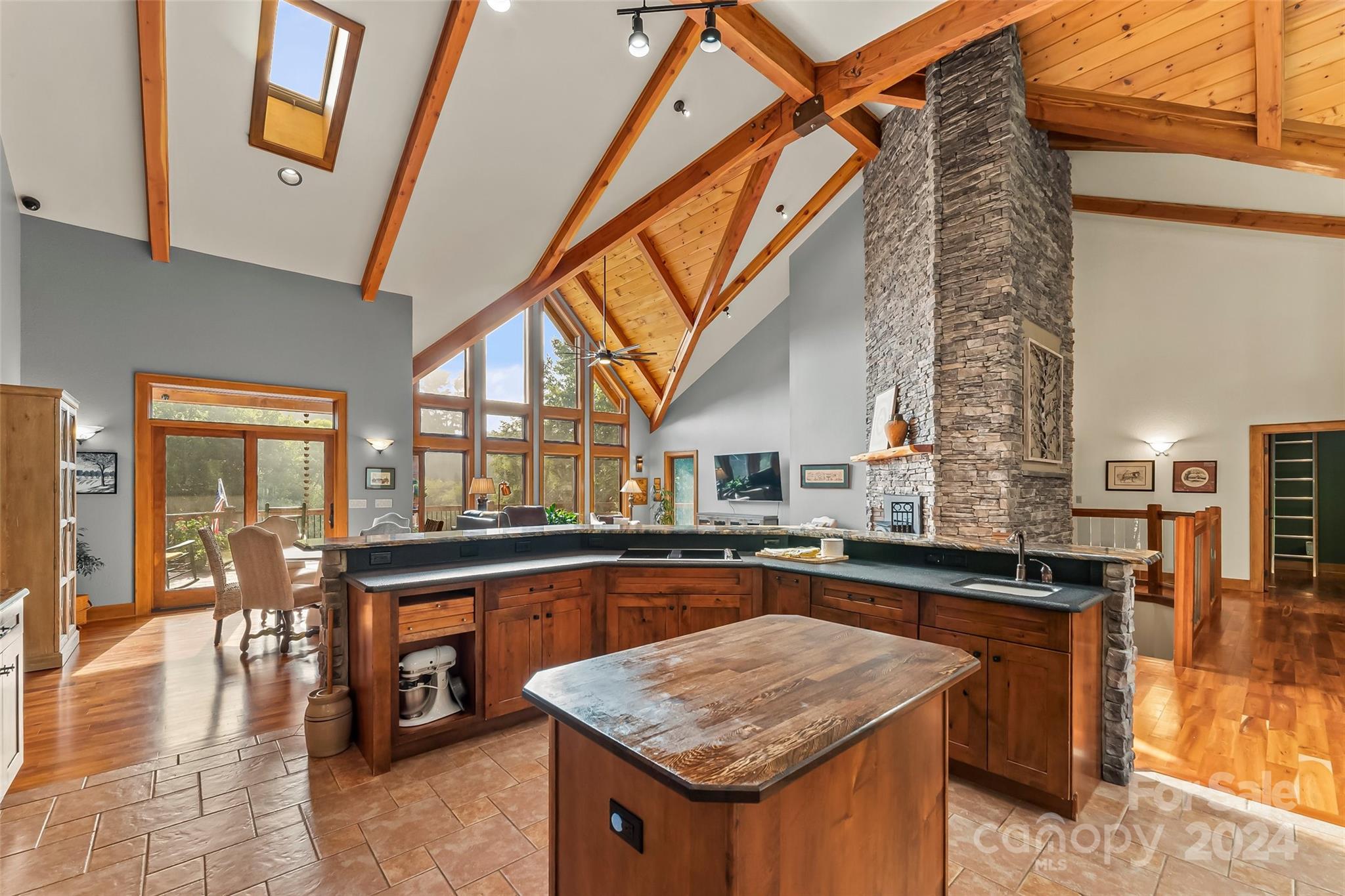 65 Cansadie Top Road Waynesville, NC 28785 - Photo 13 of 48 Gallery Image 13