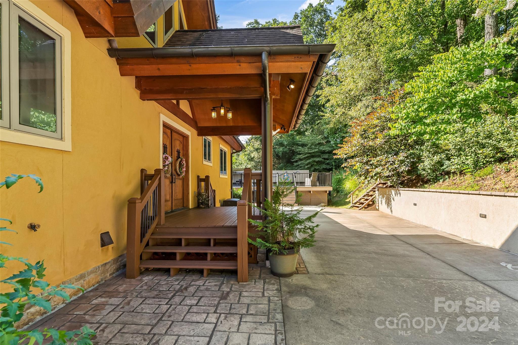 65 Cansadie Top Road Waynesville, NC 28785 - Photo 3 of 48 Gallery Image 3