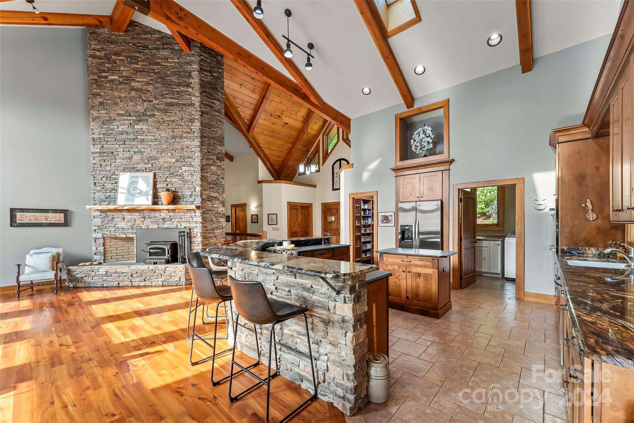 65 Cansadie Top Road Waynesville, NC 28785 - Photo 9 of 48 Gallery Image 9