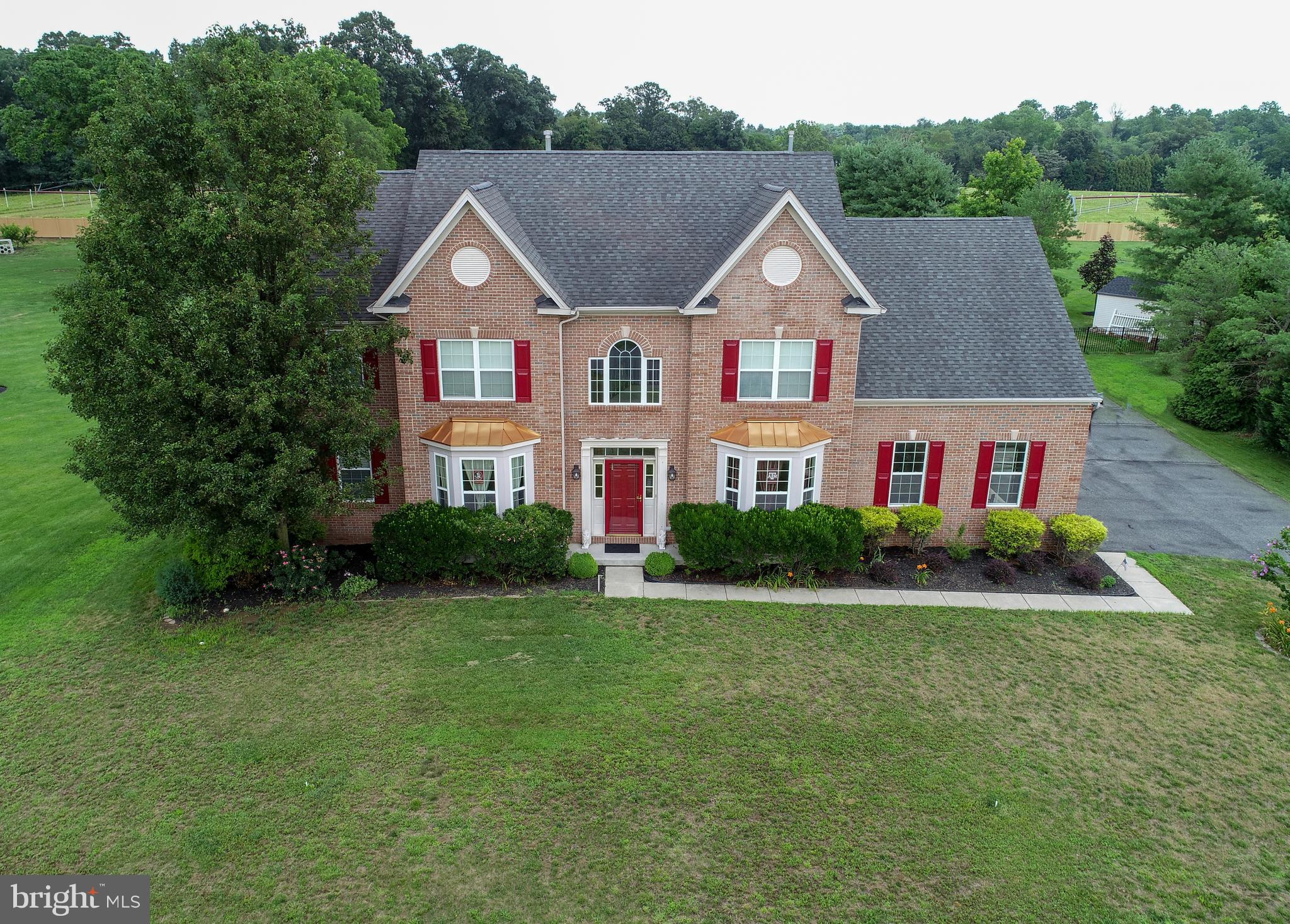 286 Lea Court Mickleton, NJ 08056 - Photo 1 of 30 Gallery Image 1