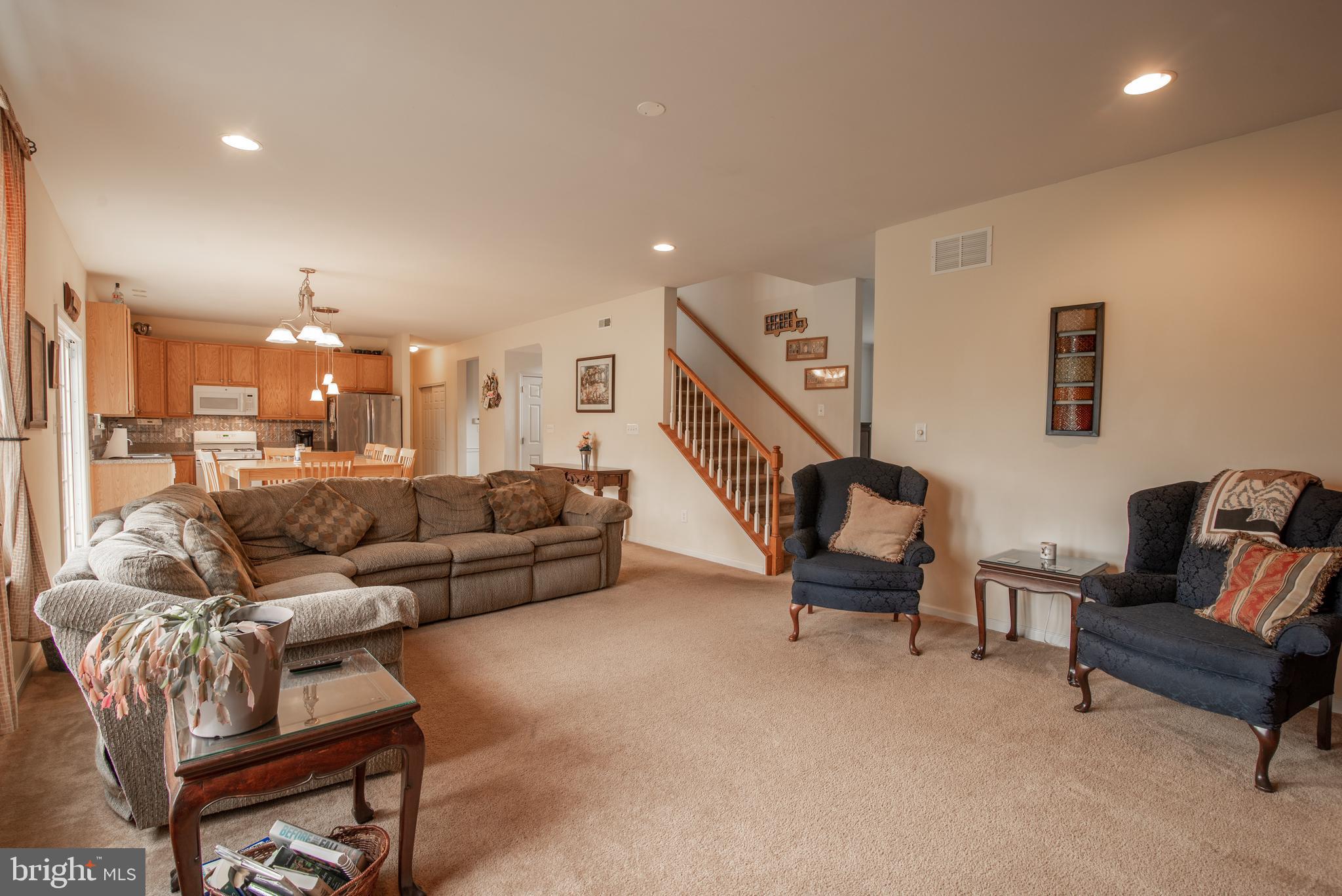 286 Lea Court Mickleton, NJ 08056 - Photo 13 of 30 Family Room