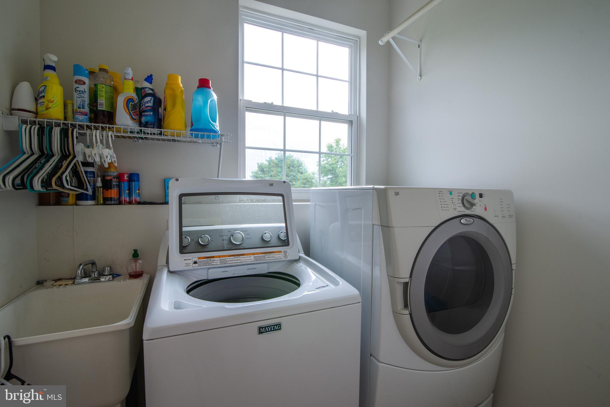 286 Lea Court Mickleton, NJ 08056 - Photo 16 of 30 Laundry