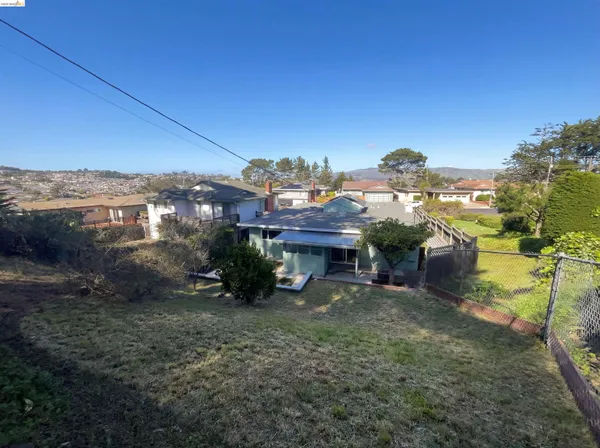$1,625,000 | 2361 Oakmont Drive, San Bruno, CA 94066