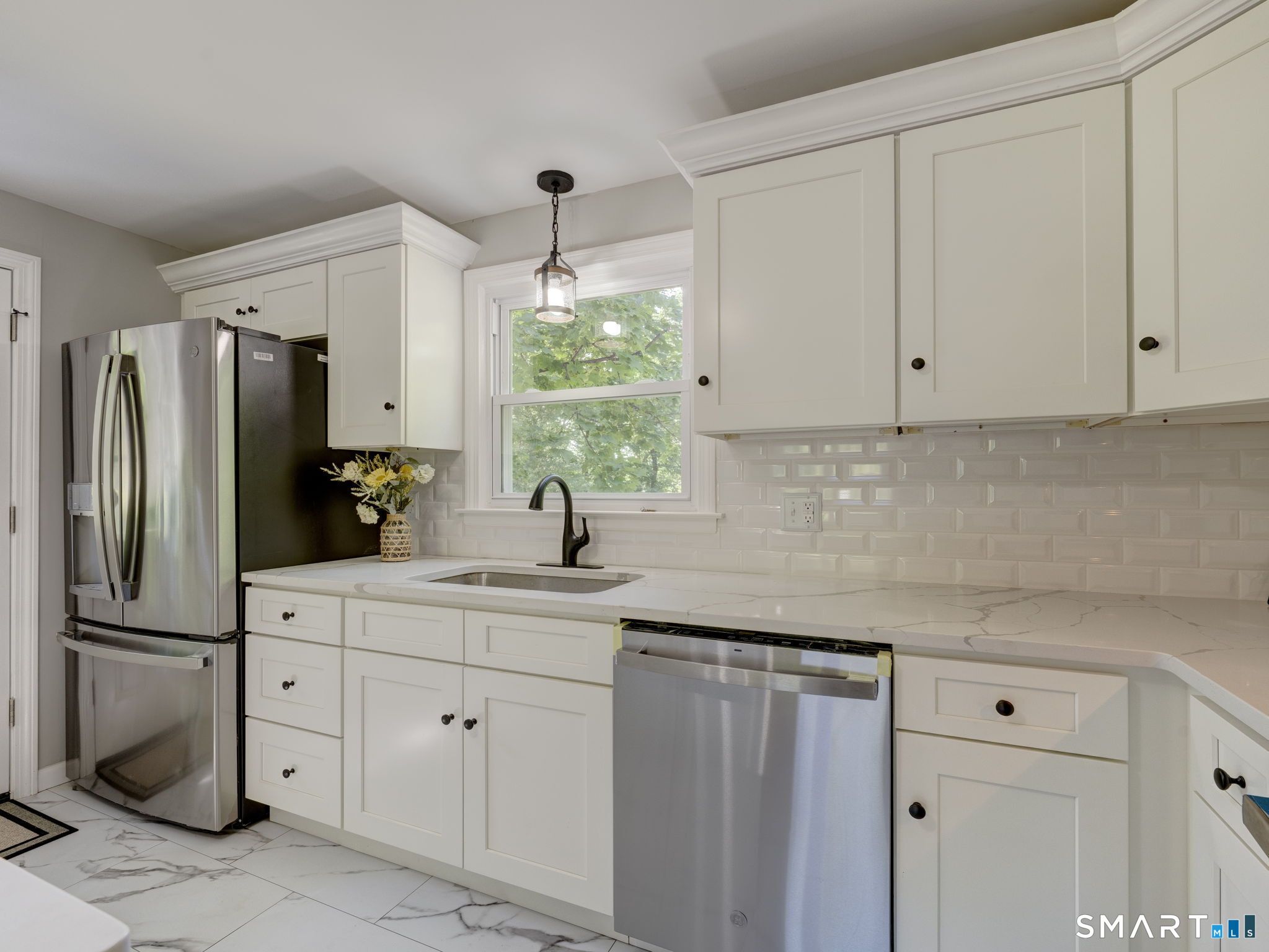 27 Meadow Road Burlington, CT 06013 - Photo 14 of 40 Gallery Image 14
