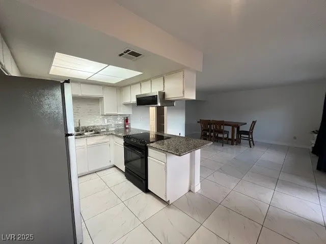 $1,350 | 4030 East Carey Avenue, Unit 1, Las Vegas, NV 89115