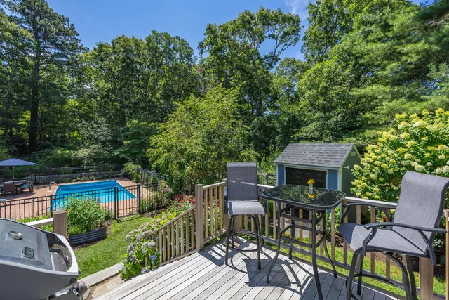 $1,495,000 | 121 Streeter Hill Road, North Falmouth, MA 02556